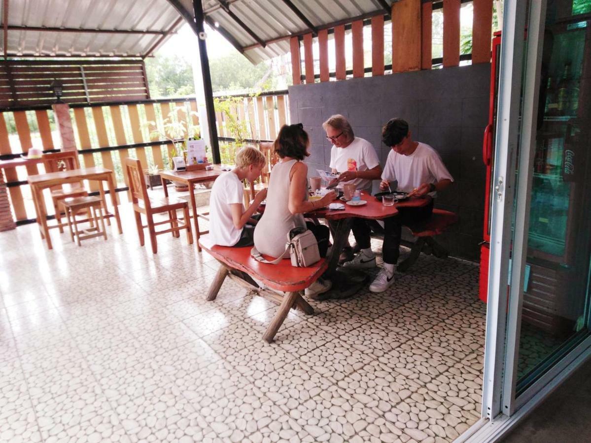 Ktt Resort And Motorbike & Bicycle For Rents Sukhothai Eksteriør billede